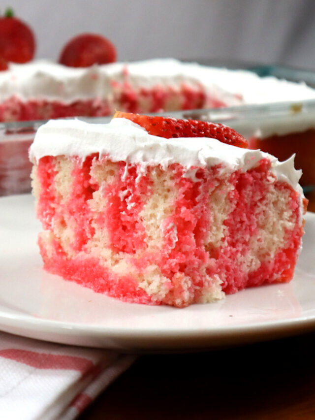 Strawberry Jello Poke Cake