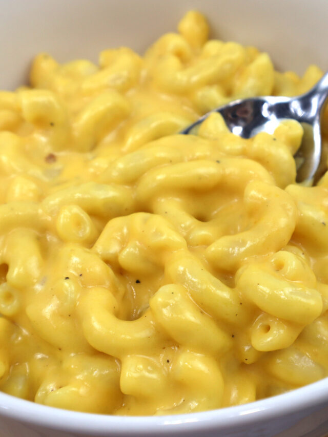 Slow Cooker Macaroni and Cheese