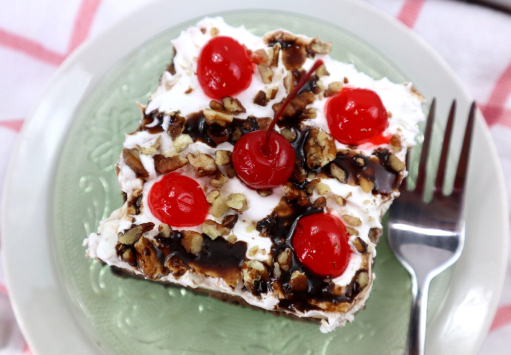 Chocolate Banana Split Cake Recipe The Freckled Cook