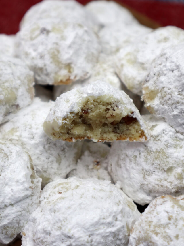 Best Mexican Wedding Cookies