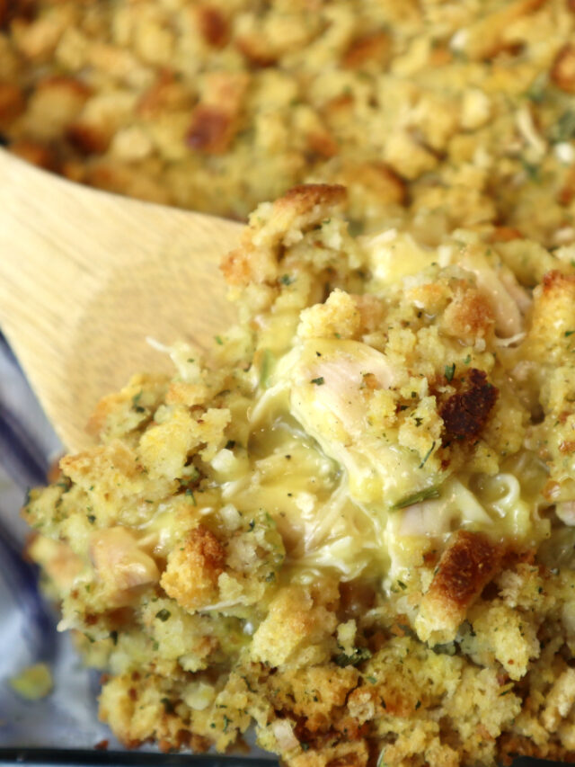 Easy Chicken and Stuffing Casserole