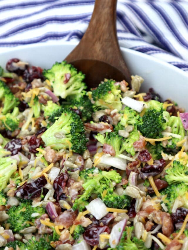 Easy Broccoli Salad Recipe