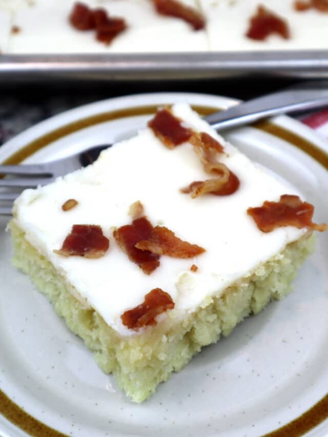 Maple Bacon Texas Sheet Cake
