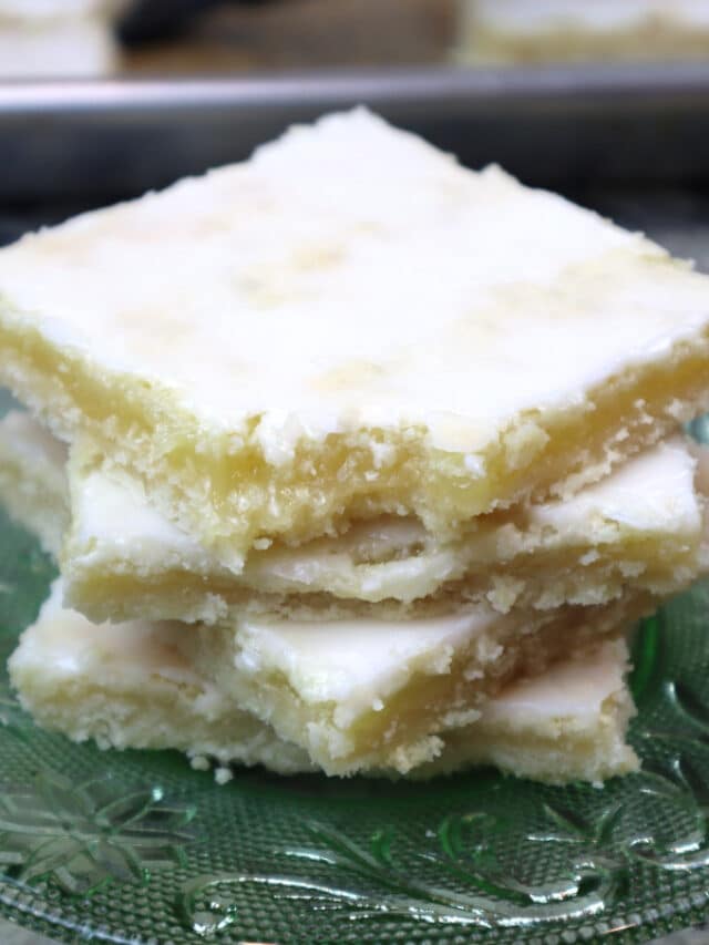 Easy Classic Lemon Bars for Sheet Pan